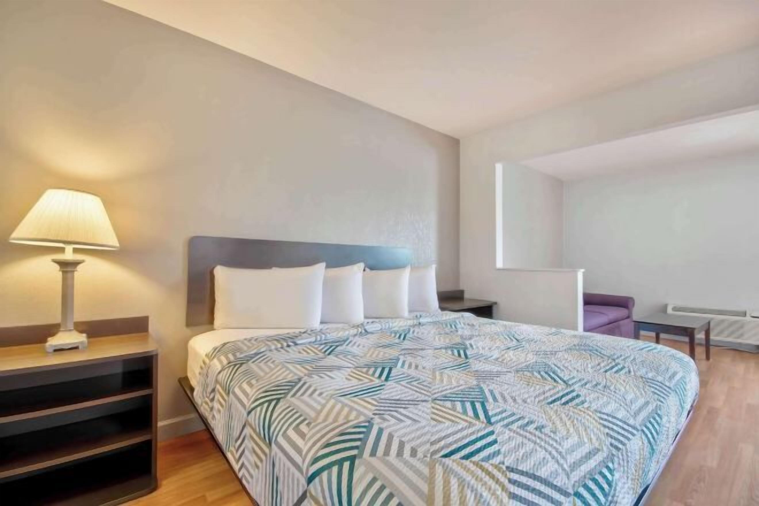 Truy cập Internet không dây miễn phí, bộ trải giường 