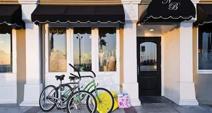 Newport Beach Hotel, A Four Sisters Inn