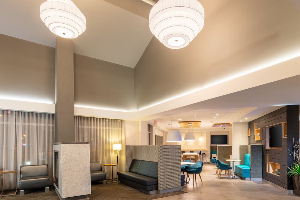 Holiday Inn Express Quebec City - Sainte Foy by IHG