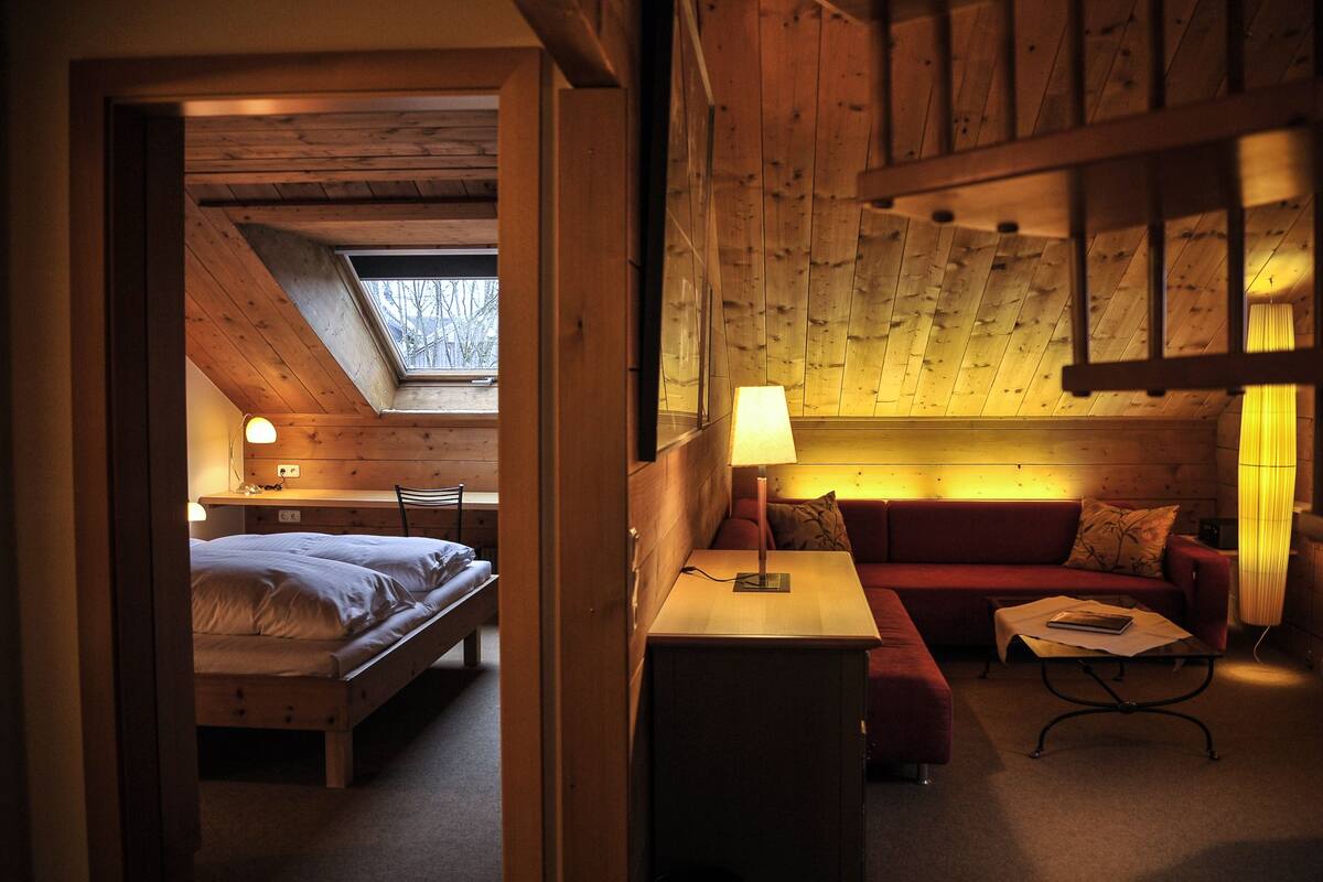 Appartement, 2 chambres | Literie hypoallergénique, coffre-fort, bureau, fer et planche à repasser