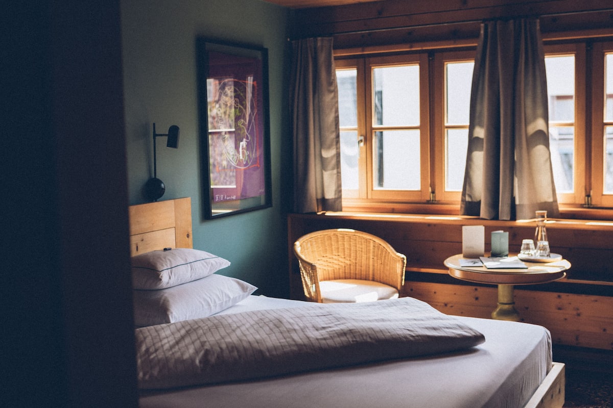 Doppelzimmer Klassik | Allergikerbettwaren, Zimmersafe, individuell eingerichtet, Schreibtisch