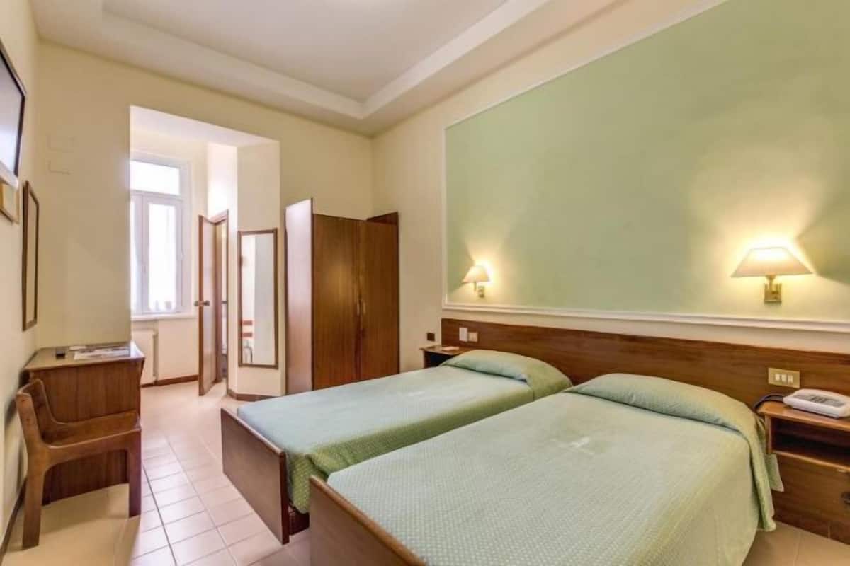 Desk, free cots/infant beds, free WiFi, bed sheets