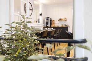 Restaurant - Hotel Nord Est (Paris)
