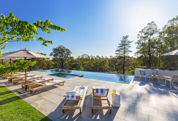 Outdoor pool, pool loungers