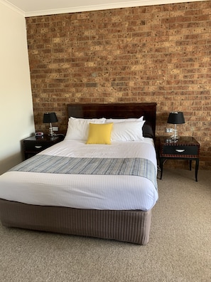 Executive-Zimmer, Nichtraucher (Executive Queen) | Schreibtisch, Bügeleisen/Bügelbrett, kostenloses WLAN, Bettwäsche