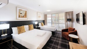 Blackout drapes, soundproofing, iron/ironing board, free WiFi