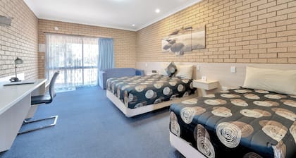 Warwick Settlers Inn