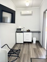 Ropa de cama de alta calidad y escritorio 