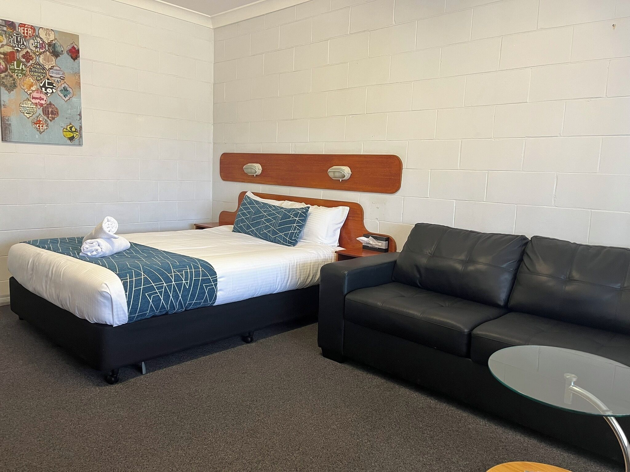 Suite Keluarga, 2 kamar tidur, Bebas Asap Rokok (Family Unit) | Seprai premium, meja kerja, dan ruang kerja ramah laptop