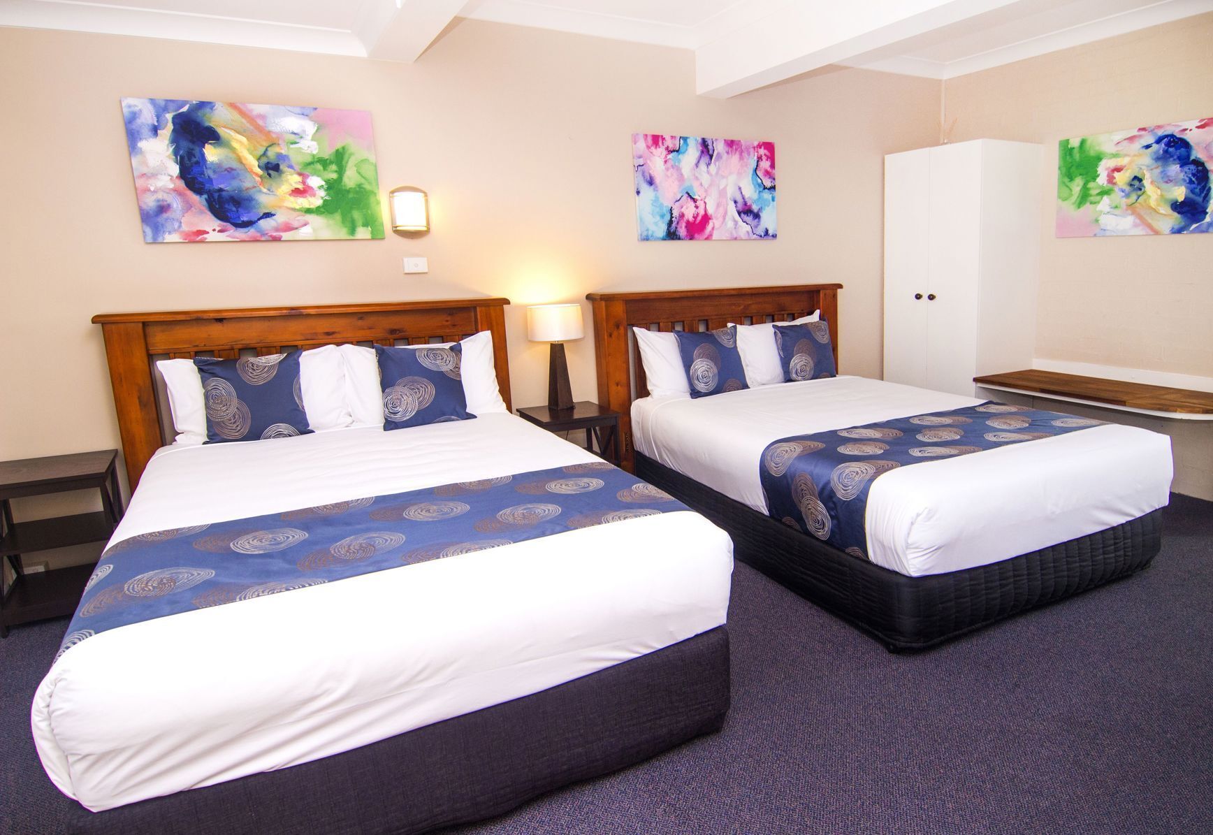 Premium bedding, soundproofing, iron/ironing board, free WiFi