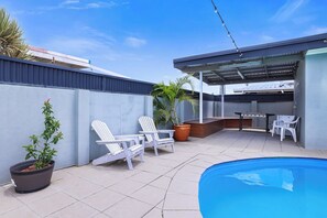BBQ/picnic area - Acacia Motor Inn (Bundaberg West)
