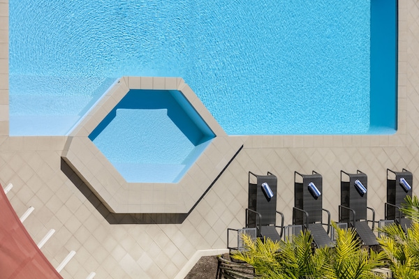 Outdoor pool, sun loungers