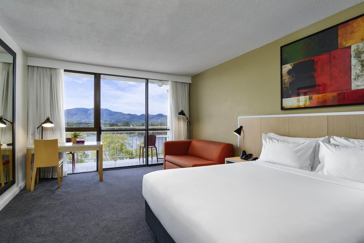 River View | Pillowtop beds, in-room safe, desk, laptop workspace