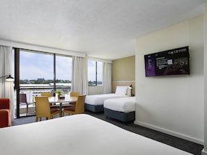 1 bedroom, pillow-top beds, in-room safe, desk