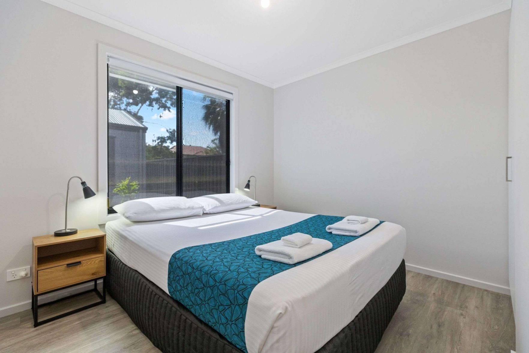 Premium bedding, iron/ironing board, free WiFi, bed sheets