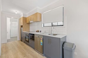 Premium bedding, iron/ironing board, free WiFi, bed sheets