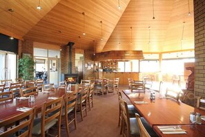 Restaurant - Bairnsdale Motor Inn (Bairnsdale)