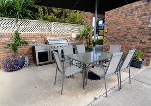 BBQ/picnic area