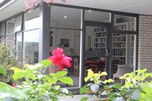 Bibliotek
