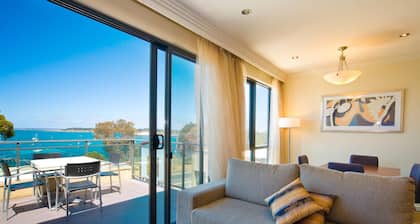 Bayside Geelong Hotel & Apartments, an Ascend Collection Hotel