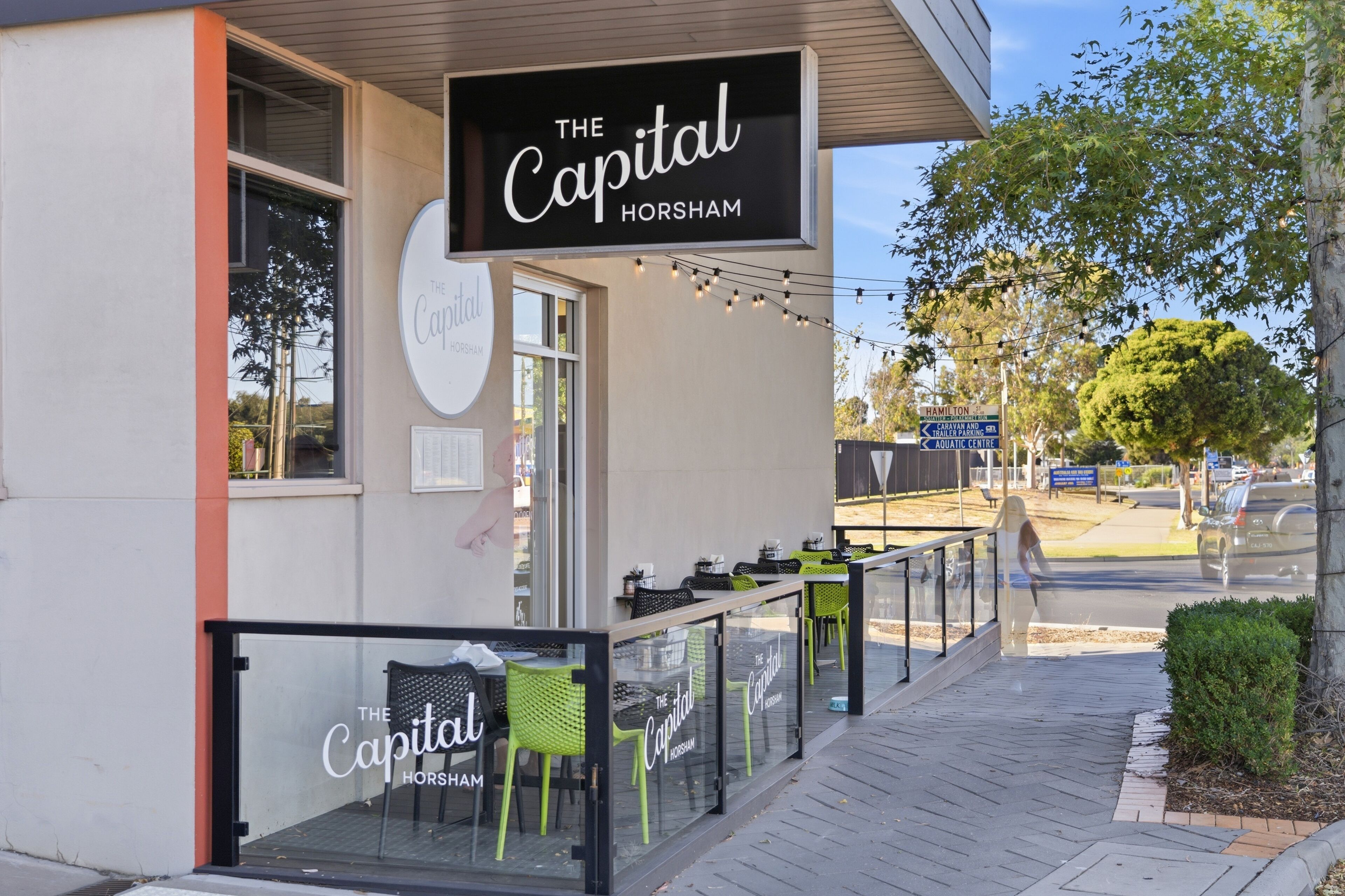 Bagian depan properti