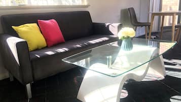 Deluxe Spa Suite with Balcony | In-room safe, individually decorated, individually furnished, desk