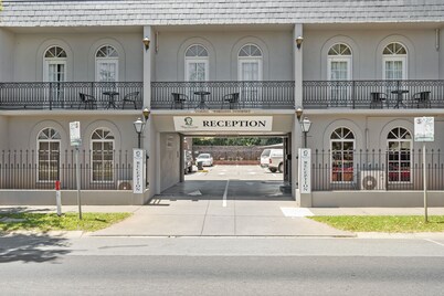Sherbourne Terrace Hotel