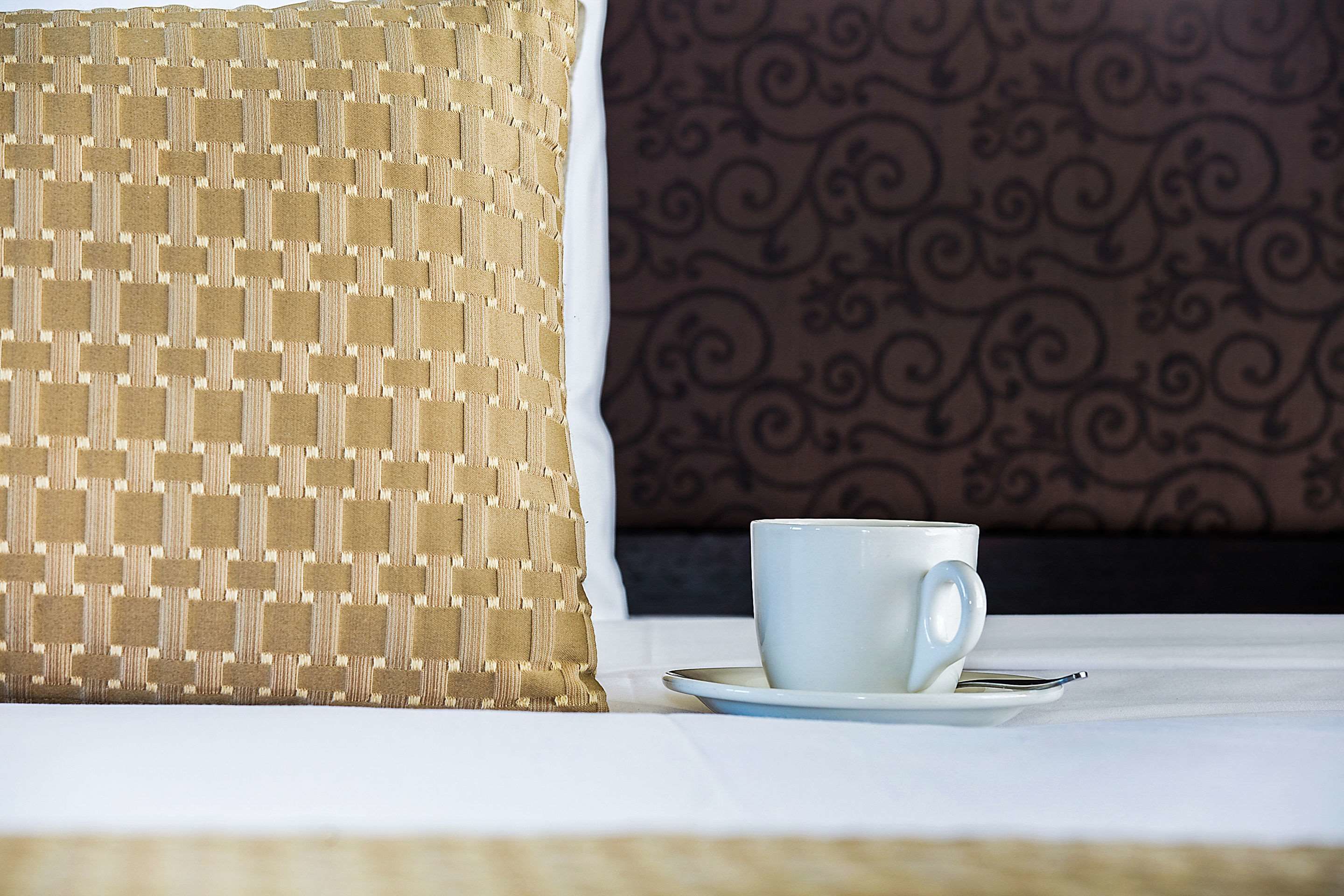 minibar, desk, iron/ironing board, free wifi