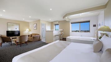 Premium King Spa Suite | Minibar, desk, iron/ironing board, free WiFi