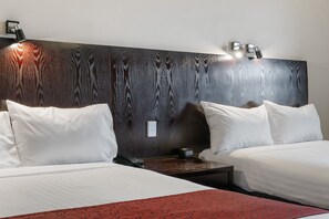 Executive Twin Room | Premium bedding, minibar, in-room safe, individually decorated