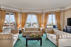 Presidential Suite, 3 Bedrooms | Living area
