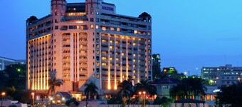 Hilton Yaounde