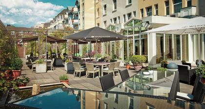 President Hotel