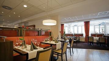Daily buffet breakfast (EUR 20 per person)
