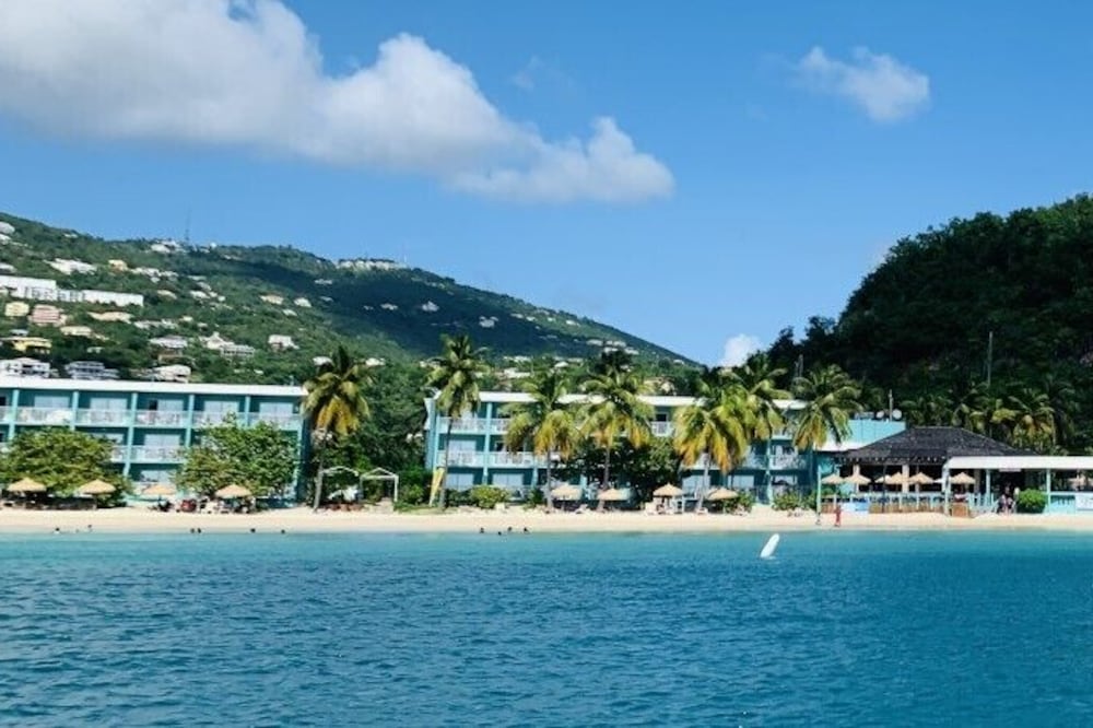 Emerald Beach Resort