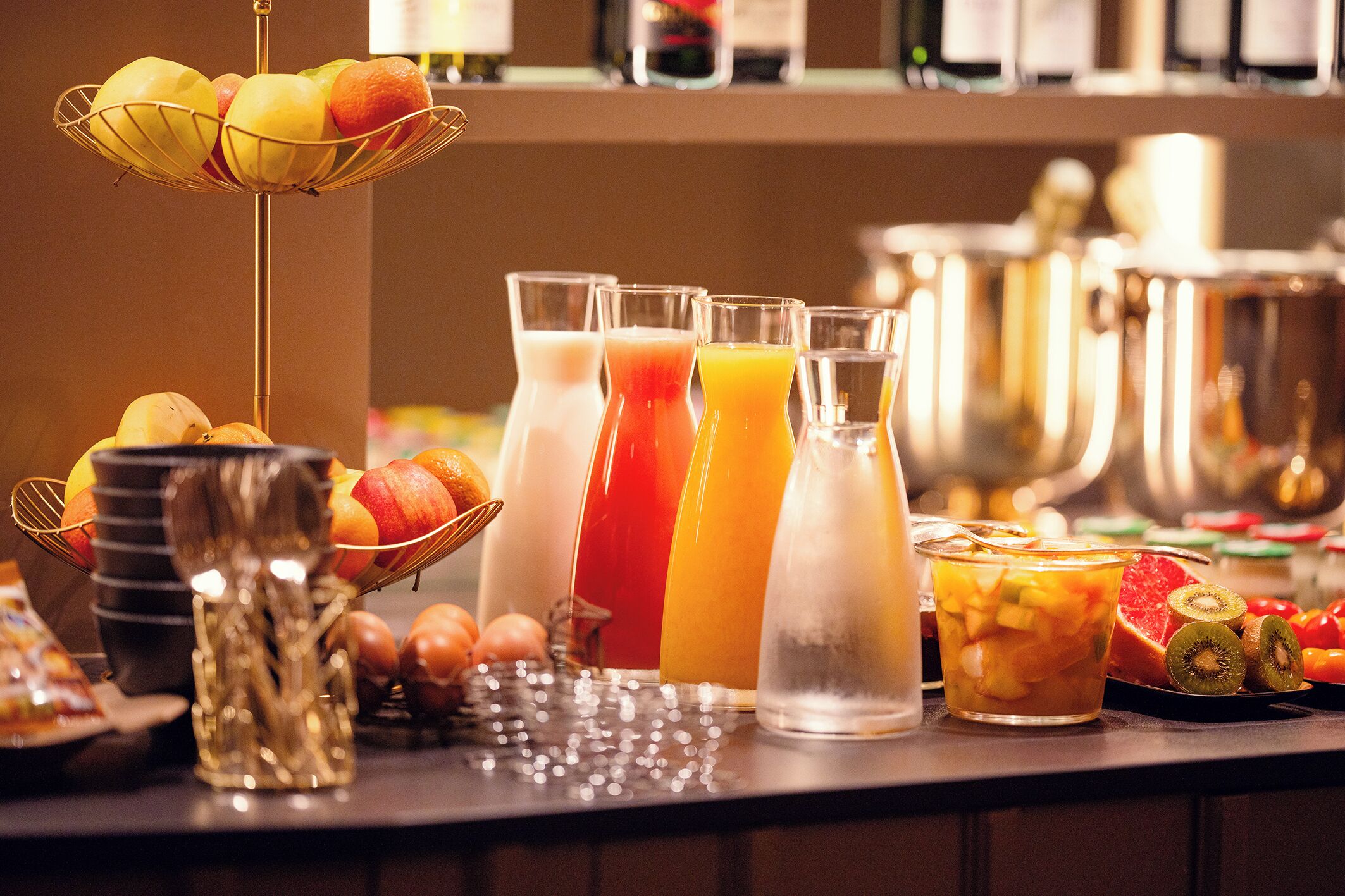 daily buffet breakfast (eur 15.00 per person)
