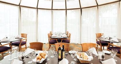 Mercure Hull Grange Park Hotel