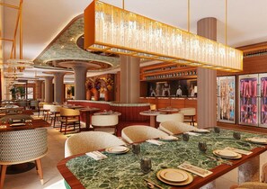 Se sirven comidas, cenas y cocina española