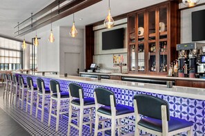 Bar (en el alojamiento)