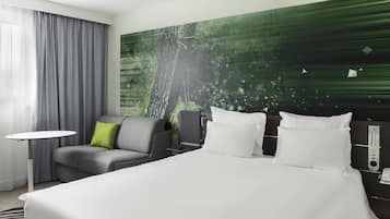 Executive-værelse - 1 dobbeltseng med sovesofa | 1 soveværelse, premium-sengetøj, pengeskab på værelset, skrivebord