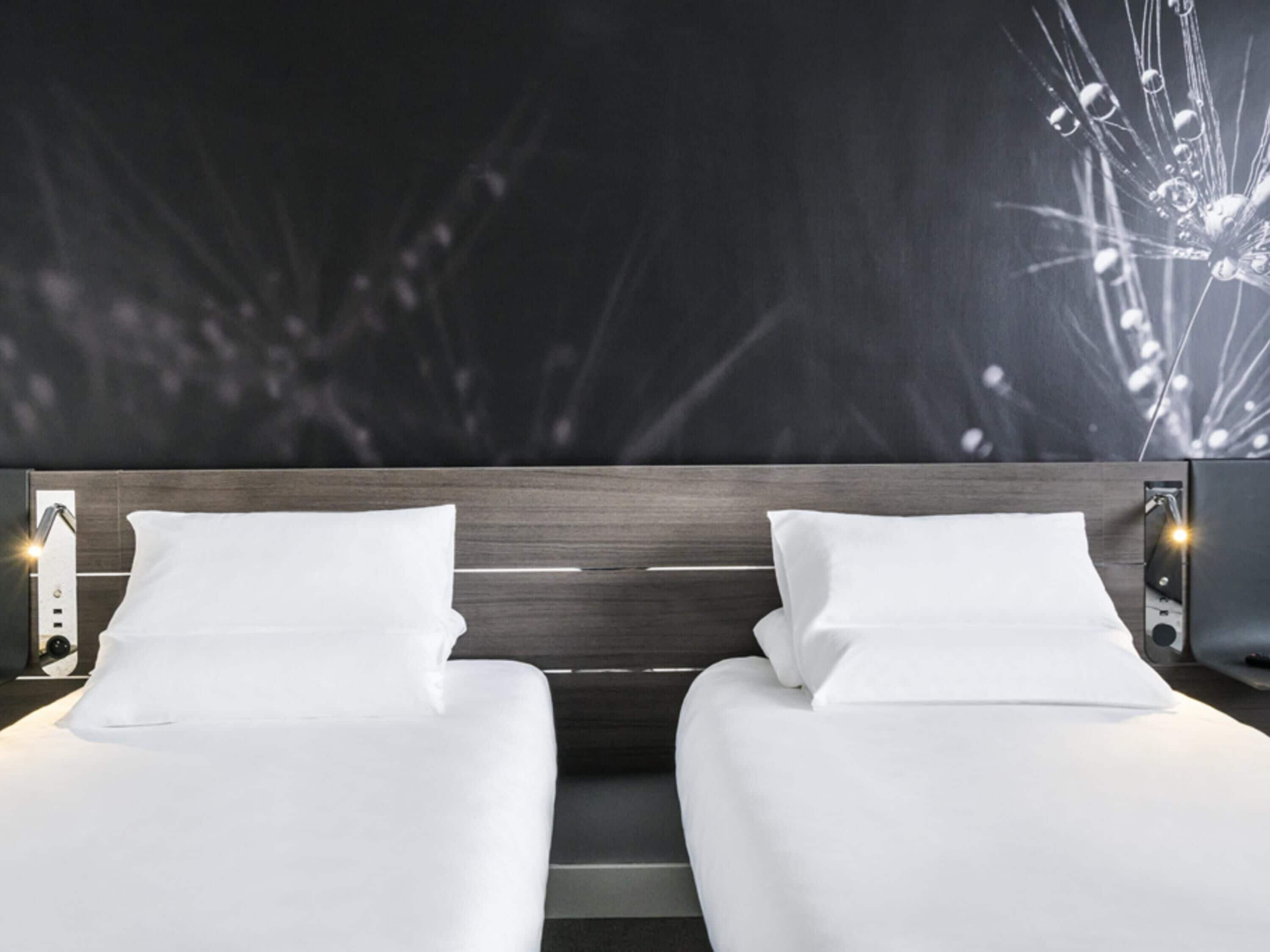 superior room, 2 single beds | 1 bedroom, premium bedding, in-room safe, desk