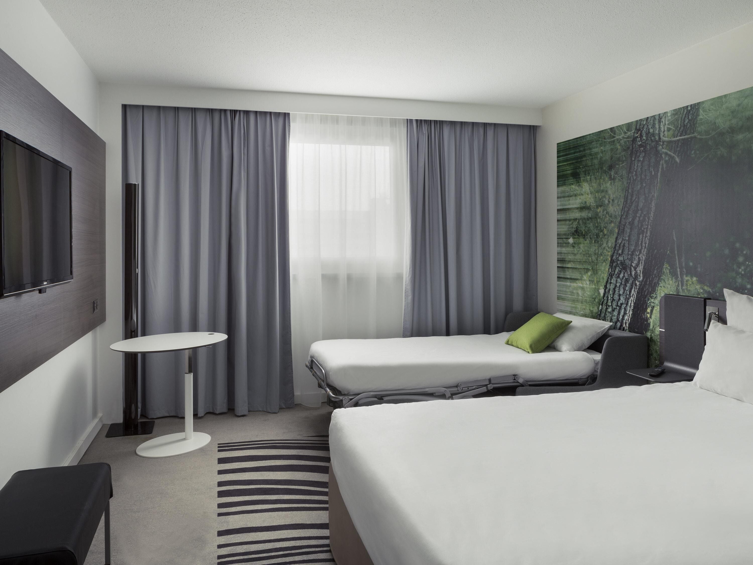 1 bedroom, premium bedding, in-room safe, desk