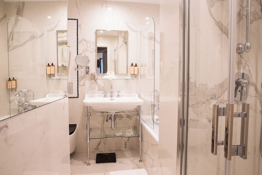 Le Relais Saint Germain by null