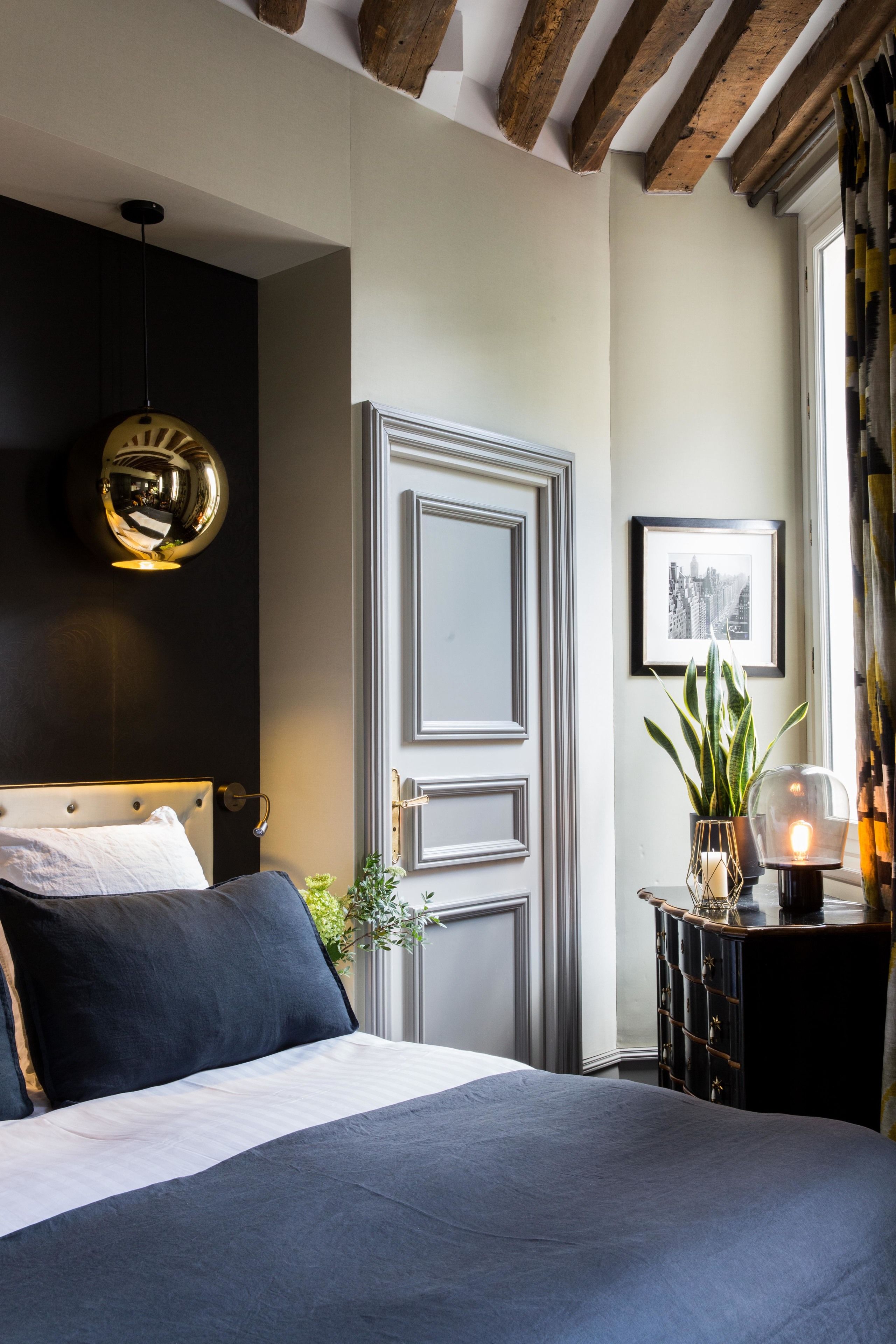 Minibar, coffres-forts dans les chambres, bureau, chambres insonorisées