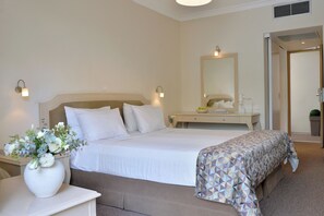 Chambre Classique | Vue sur la ville