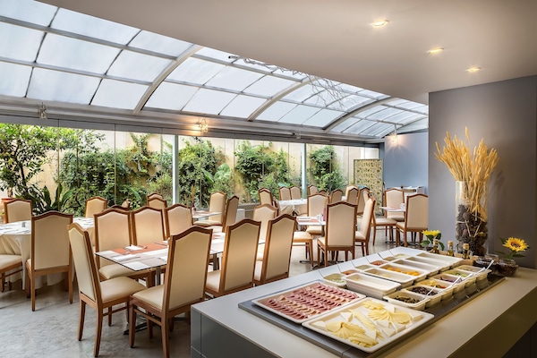 Desayuno buffet incluido todos los días