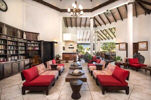 Sala de estar en el lobby