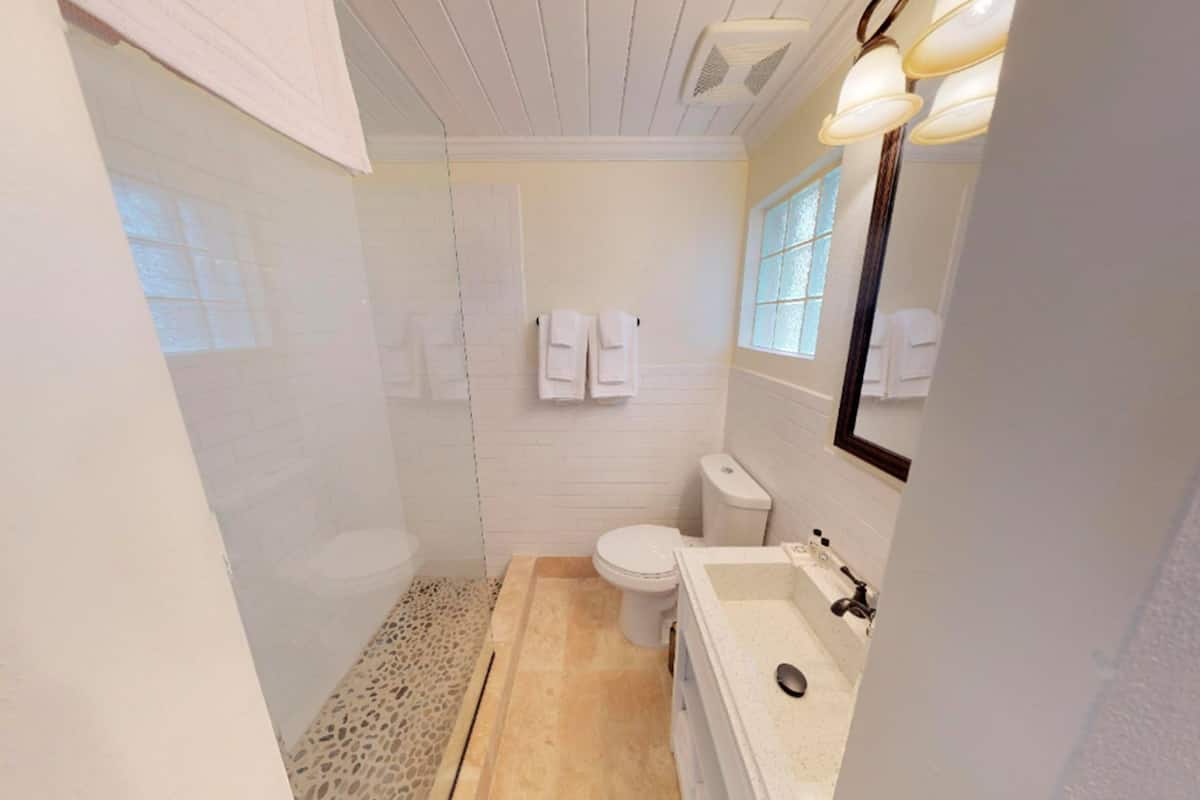 shower, free toiletries, hair dryer, bathrobes