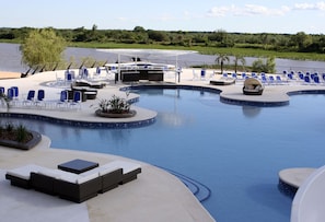 2 outdoor pools, pool umbrellas, sun loungers