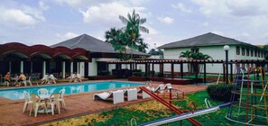 Outdoor pool, pool umbrellas